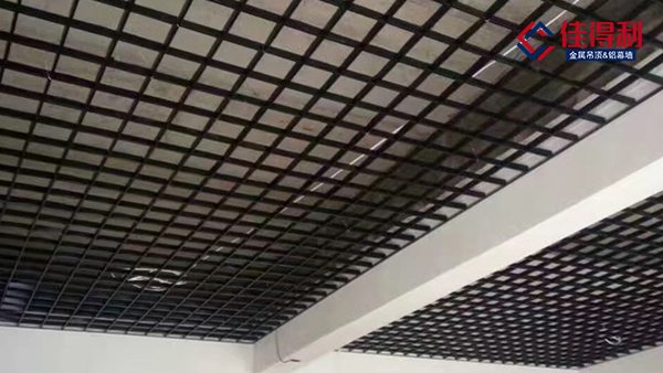 關(guān)于認(rèn)識(shí)鋁格柵的入門基礎(chǔ)知識(shí)