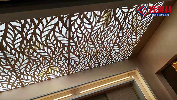 如何選到優(yōu)質(zhì)的雕花鋁單板