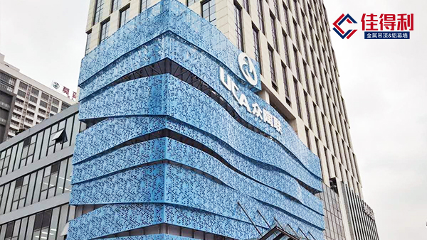 氟碳鋁單板的優(yōu)異性能有哪些